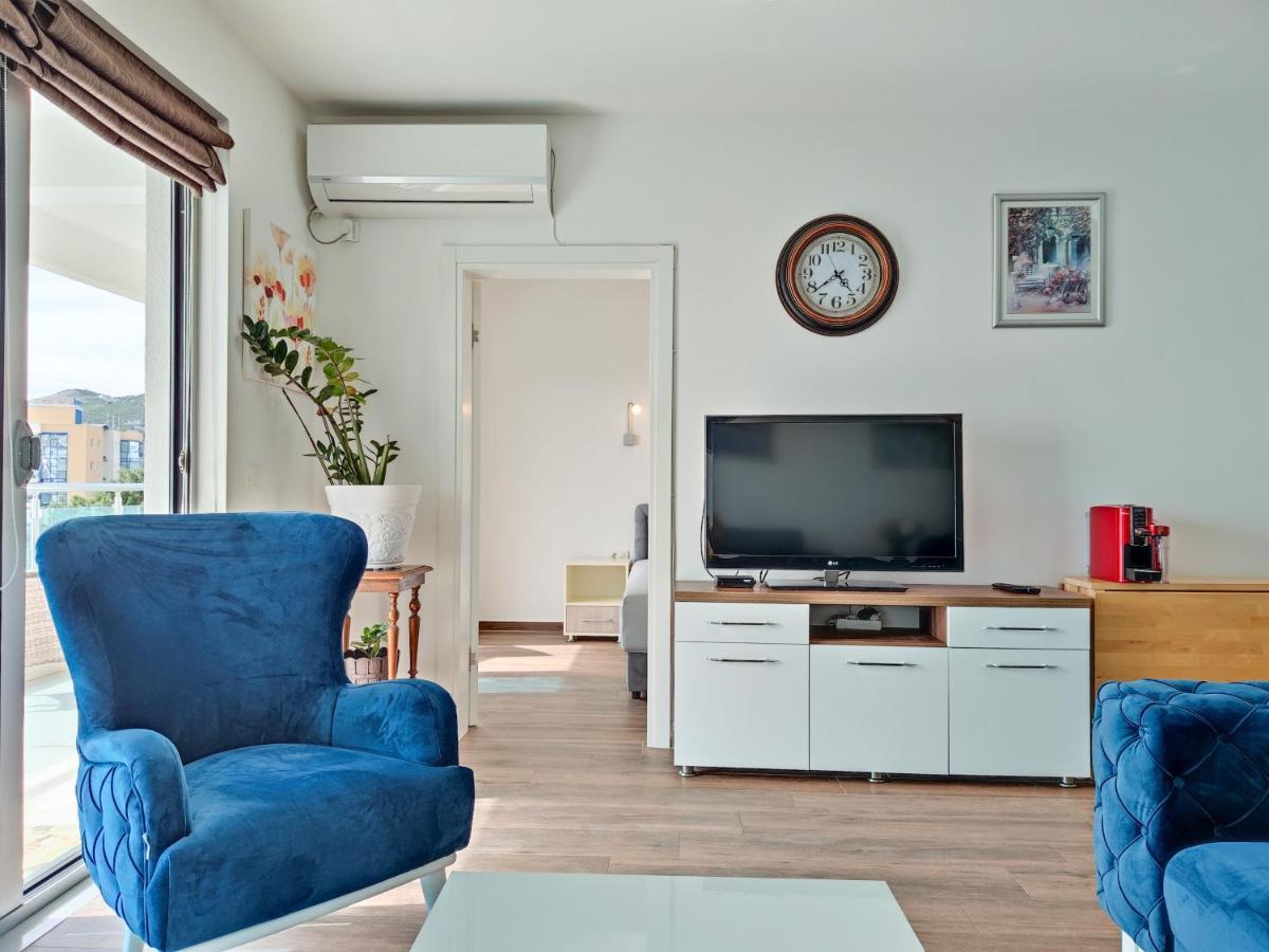 Apartment Plavo Nebo Dobra Voda Exteriör bild