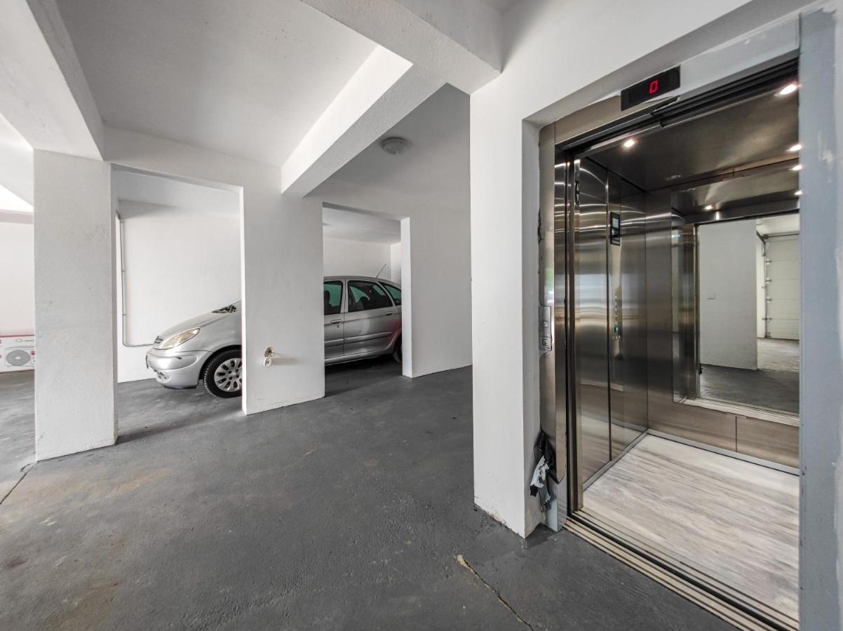 Apartment Plavo Nebo Dobra Voda Exteriör bild